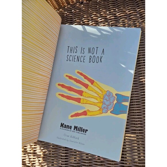 This Is Not a Science Book by Clive Gifford Activity Book Paperback Learning Fun - Picture 6 of 7